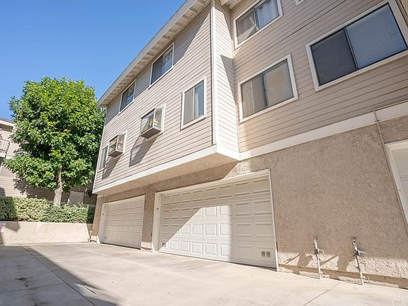 3rd image of 8338 Woodley Pl Unit 34