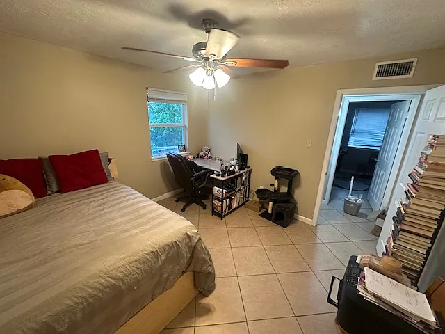 3706 Forestwood Dr #D — Photo 12
