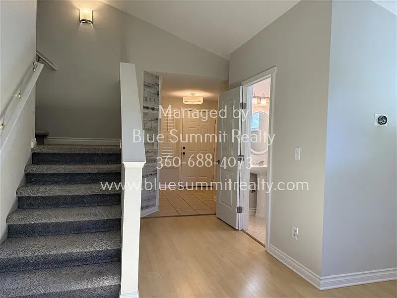 3 bed, 2.5 bath, 1610 sqft, $2,550 — Photo 2