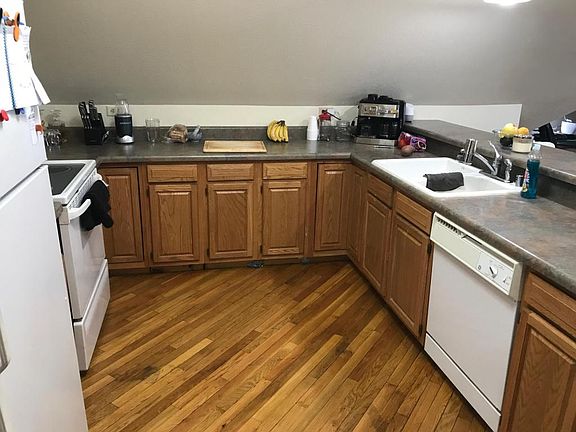 4th image of 1409 Lincoln Ave