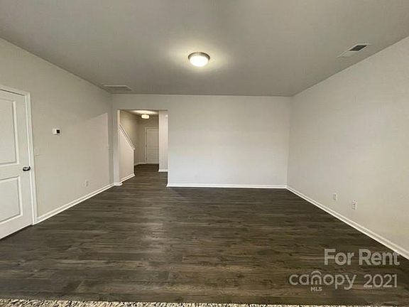 3rd image of 8139 Sheffield Dr