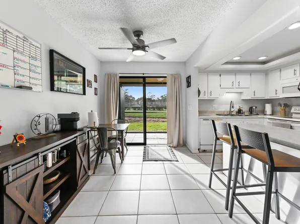 4485 Oak Terrace Drive, Greenacres, FL 33463