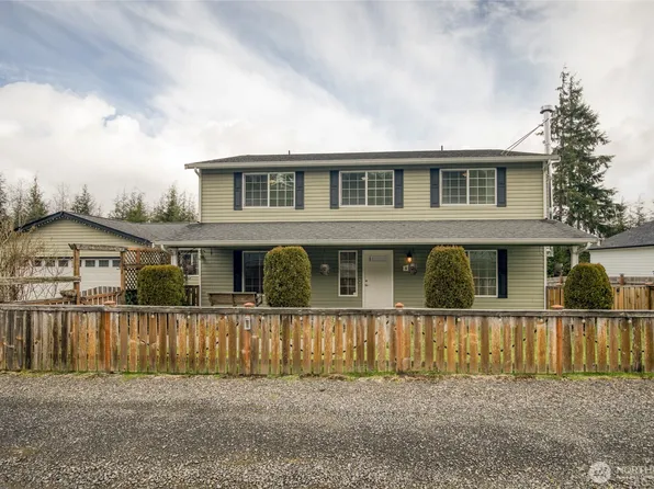 828 Ocean Avenue, Cosmopolis, WA 98595