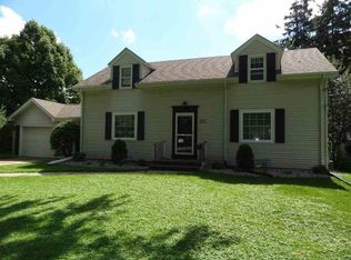 1614 Ruger Ave, Janesville, WI 53545