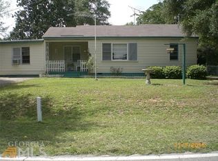 228 Mable Ave, Swainsboro, GA 30401