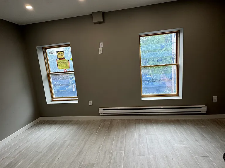 55 Lander St #2B — Photo 15
