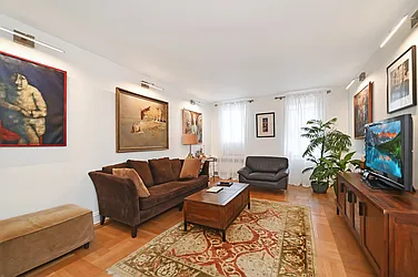 Sold by Amerihomes Realty of NY