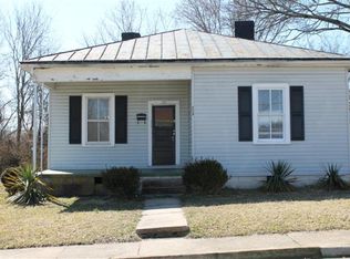 218 Summit Dr, South Boston, VA 24592