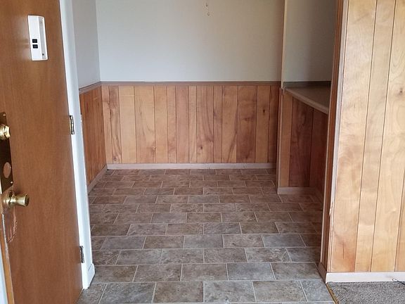 5th image of 516 Splitlog Ave APT 3