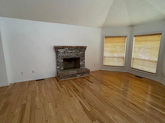 4th image of 12286 SW Anton Dr