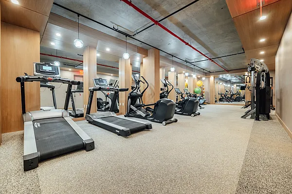 Rented by Nooklyn NYC LLC | media 89