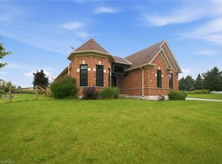 5 Falkland Rd, Brant, ON N0J 1V0