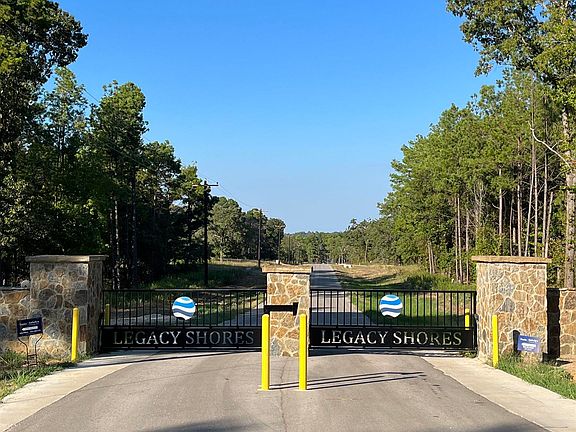5th image of 3226 Shadow Pine Dr