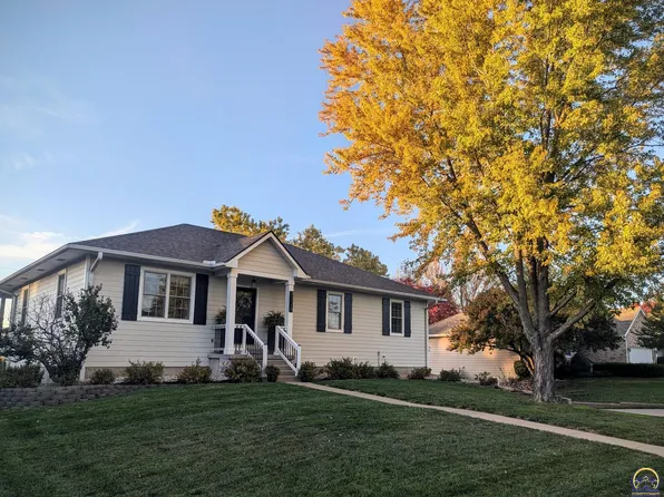 2225 Mount Vernon Ter, Emporia, KS 66801