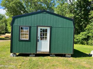 114C Noe Ln, Harriman, TN 37748