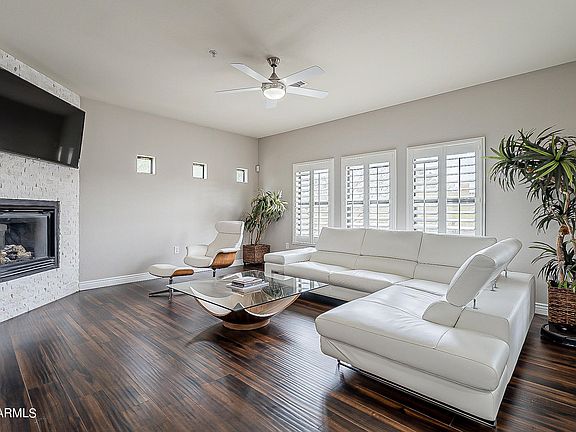 5th image of 21320 N 56th St Unit 2042