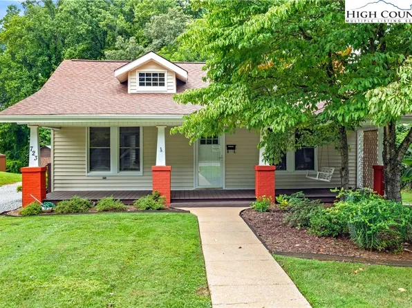 723 Elk Spur Street, Elkin, NC 28621