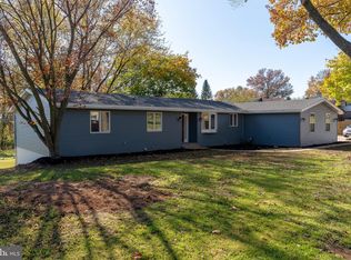 1776 Stone Mill Dr, Elizabethtown, PA 17022