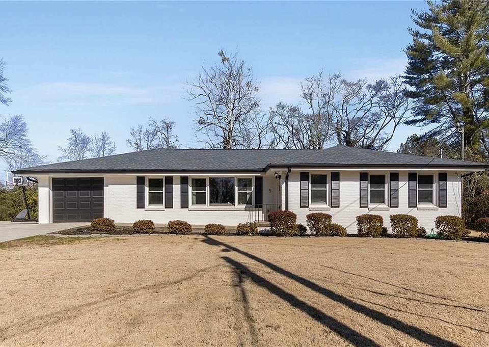 1st image of 2488 Elizabeth Ann Ln NE