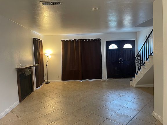3rd image of 321 N Marguerita Ave APT A