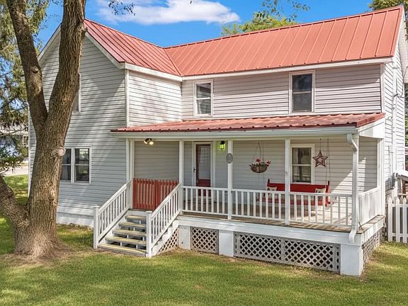 2nd image of 2613 Pine Grove Rd