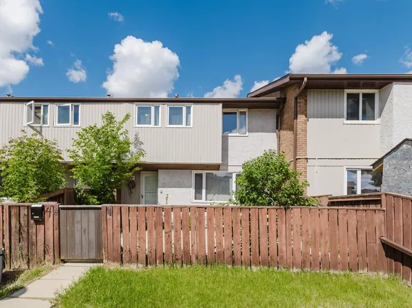 14310 80th St NW #4, Edmonton, AB T5C 1L6