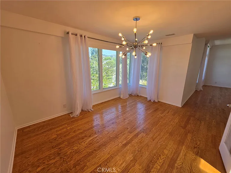 310 S Thurston Ave — Photo 27
