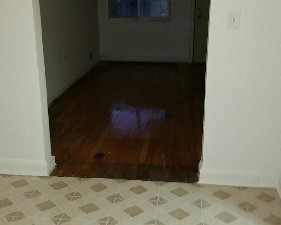 2nd image of 4131 Crestheights Rd