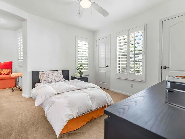 465 Avenida Antonio — Photo 17