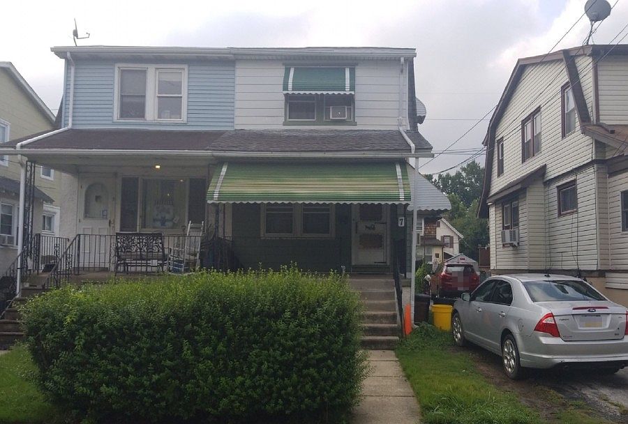 1st image of 7 S Wells Ave