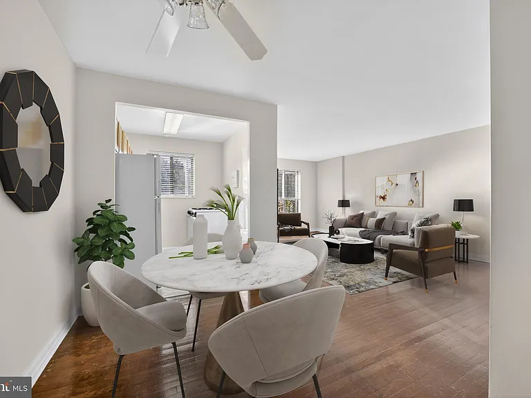 1010 G St NE #305 — Photo 5