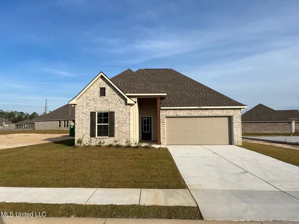 7262 Pencarrow Cir, Ocean Springs, MS 39564