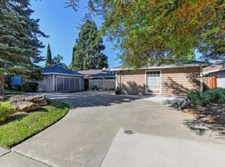 821 Florin Rd, Sacramento, CA 95831