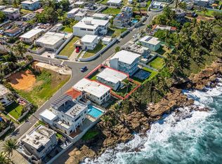 91 E Calle Kennedy, Dorado, PR 00646