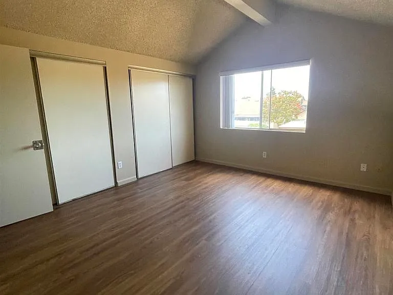 1729 Hollister St #15 — Photo 9