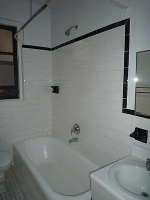 Rented by Kings & Queens | media 6
