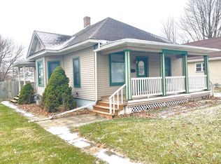 132 9th St, La Salle, IL 61301