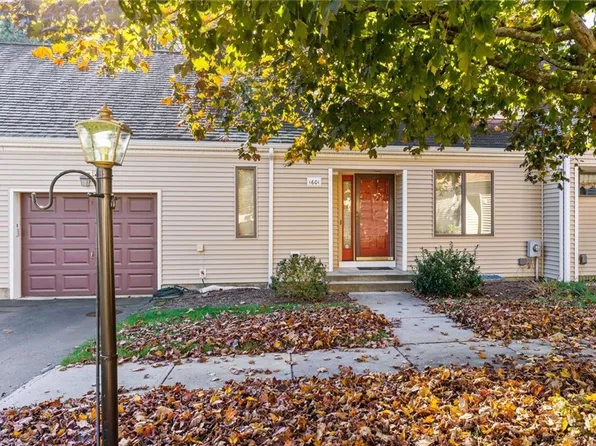 50 Abbott Run Valley Rd Unit 1601, Cumberland, RI 02864