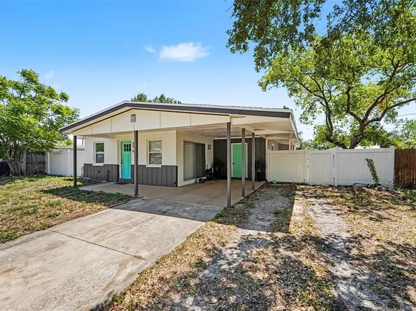 9346 89th Ave, Seminole, FL 33777