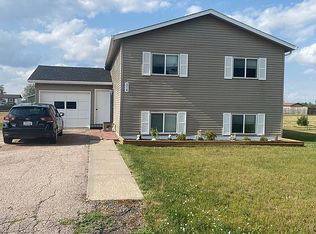 514 Falcon Dr, Box Elder, SD 57719