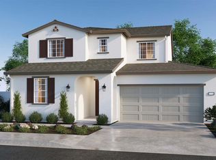 377 Sonata Dr, Hollister, CA 95023