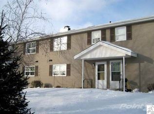 216 Mitchell Cir, Duluth, MN 55811