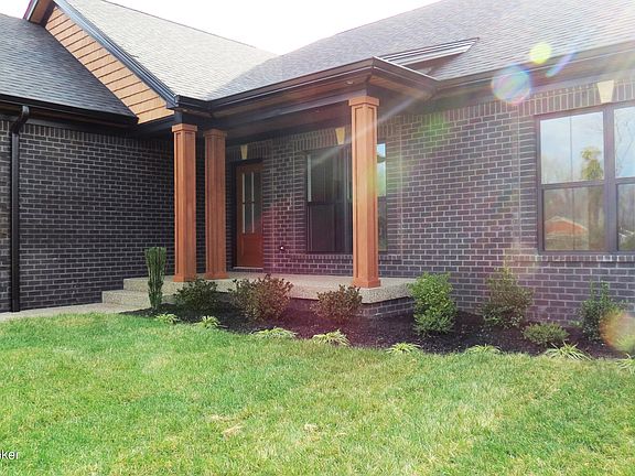 3rd image of 107 Glenda Elaine Dr