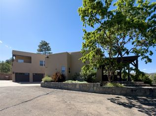 5005 Hermosura, Los Alamos, NM 87544