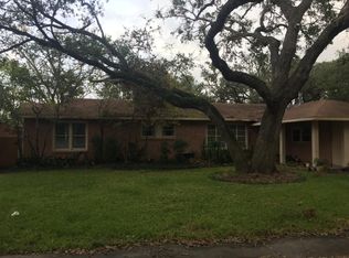 1703 Virginia Ave, Victoria, TX 77901