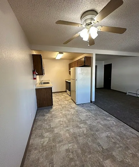 4511 Laurel St #37 — Photo 2