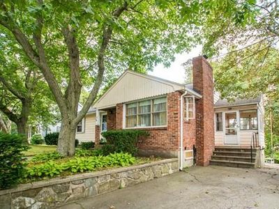 27 Beaumont St, Melrose, MA, 02176