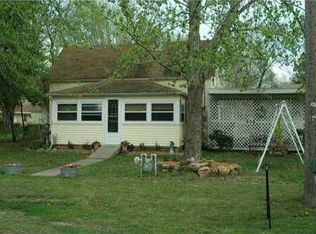 205 S Ozark St, Prairie Grove, AR 72753