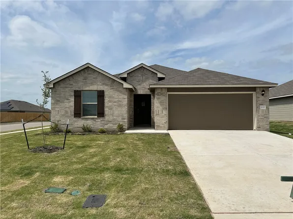 7037 Llano Dr, China Spring, TX 76633