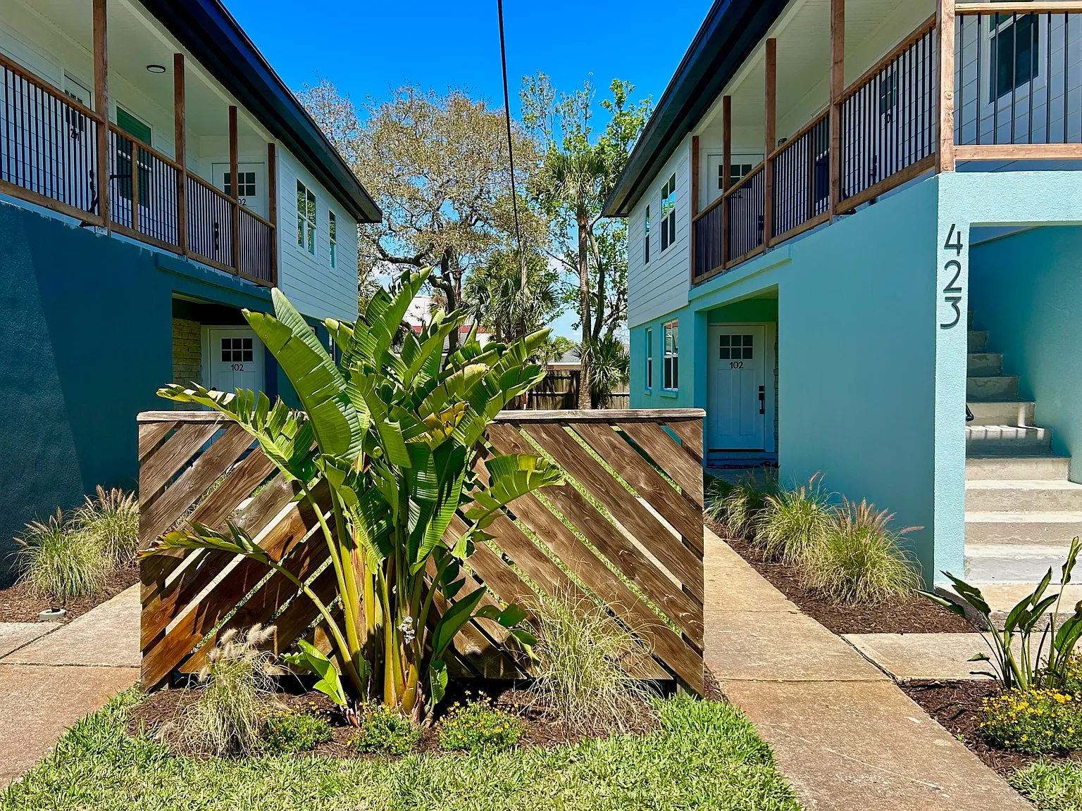 2 bed, 1.0 bath, 750 sqft, $2,020 — Photo 4